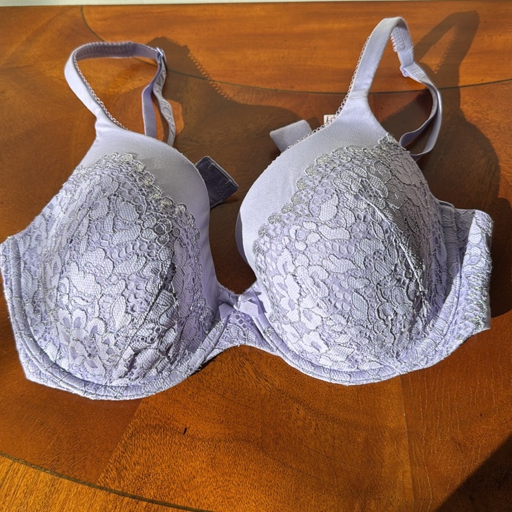 Victoria’s Secret bra, NWOT in beautiful lavender color